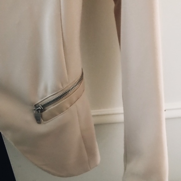 H and M Beige Blazer - Picture 3 of 3